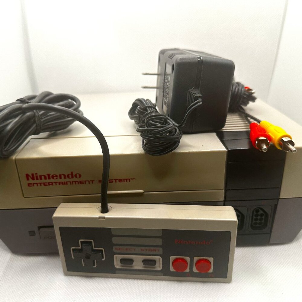 Original Nintendo NES Console-one controller NEW 72 pin installed VG